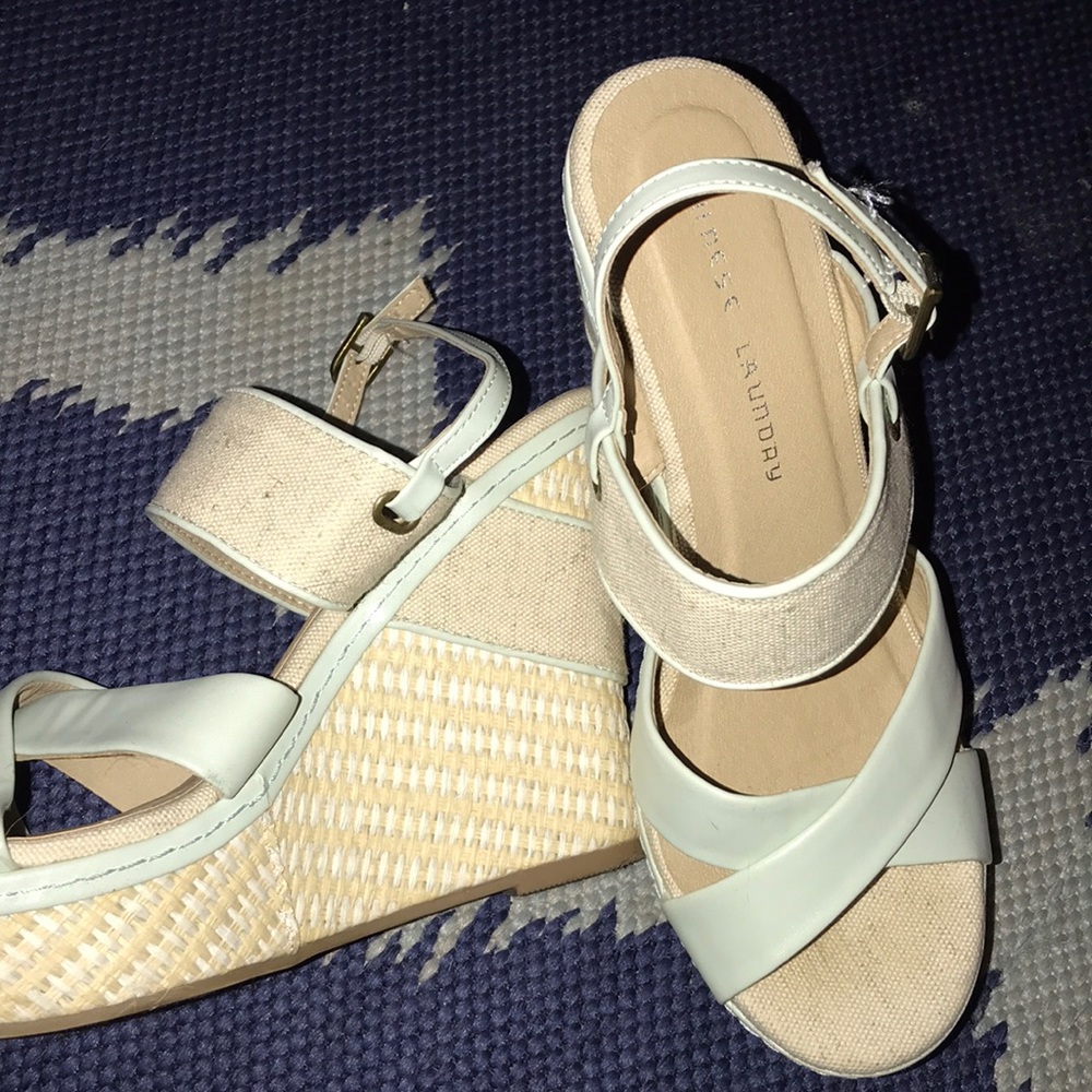 Heels - Picture 3 of 3